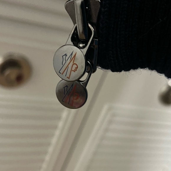 MONCLER VEST 🔥 - Picture 6 of 6